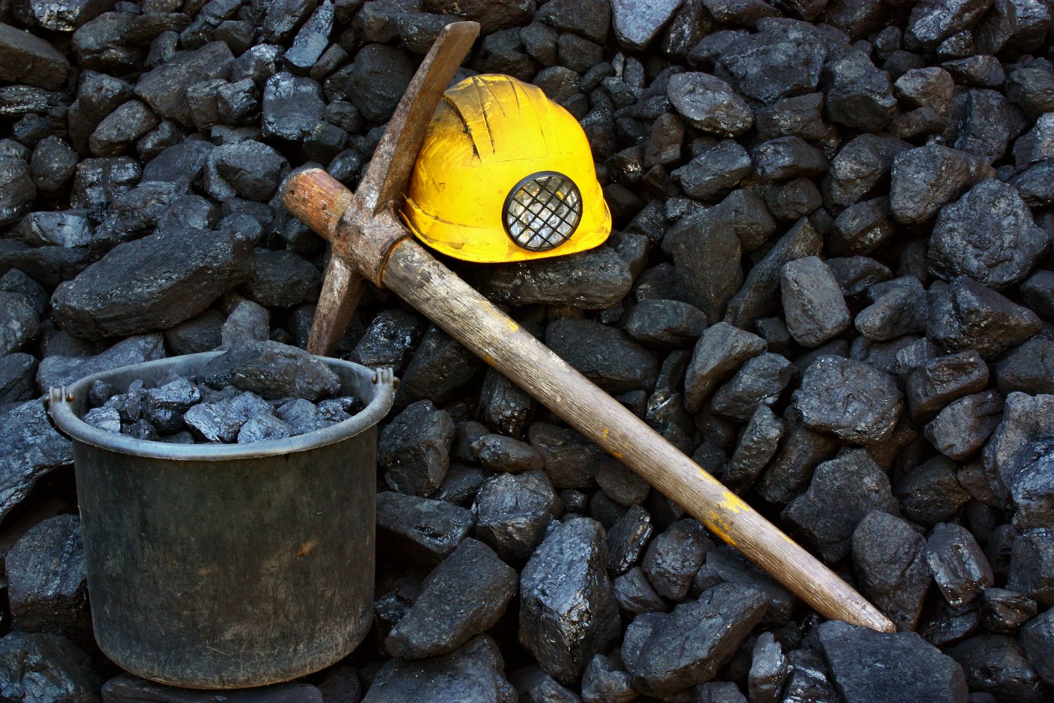 Plus de 80 morts dans une mine de charbon en Chine, pire catastrophe minière depuis 2009