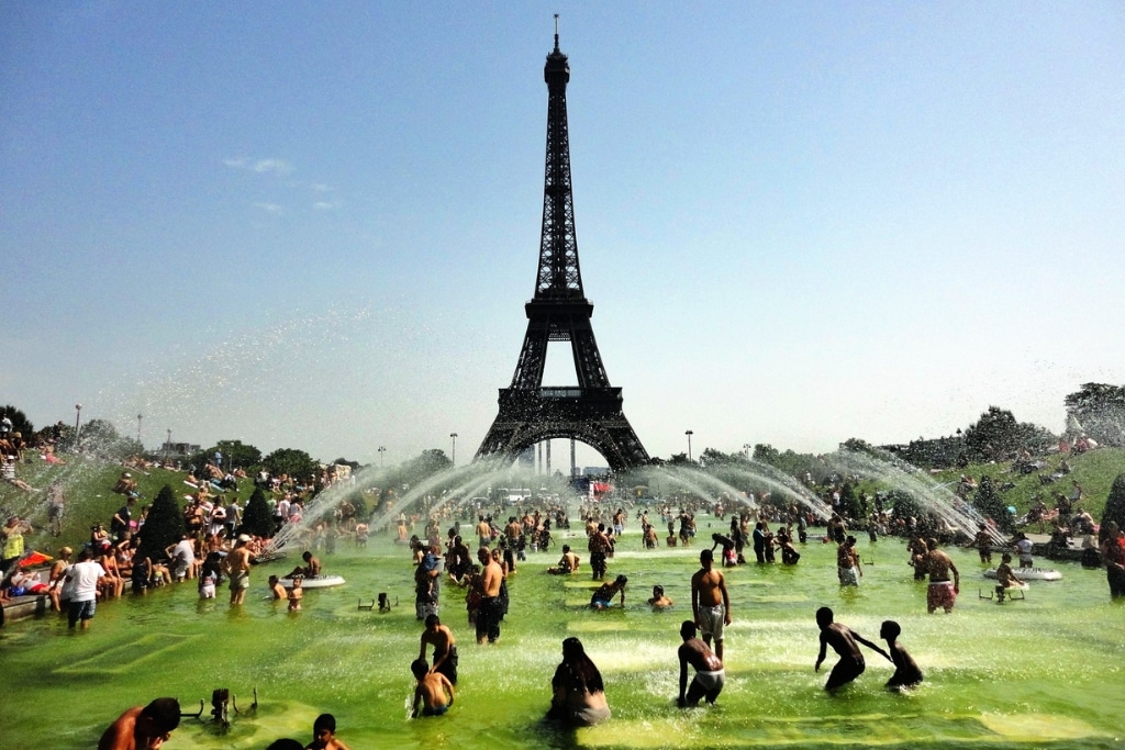 La France bat des records de température alors que la vague de chaleur s’empare de l’Europe