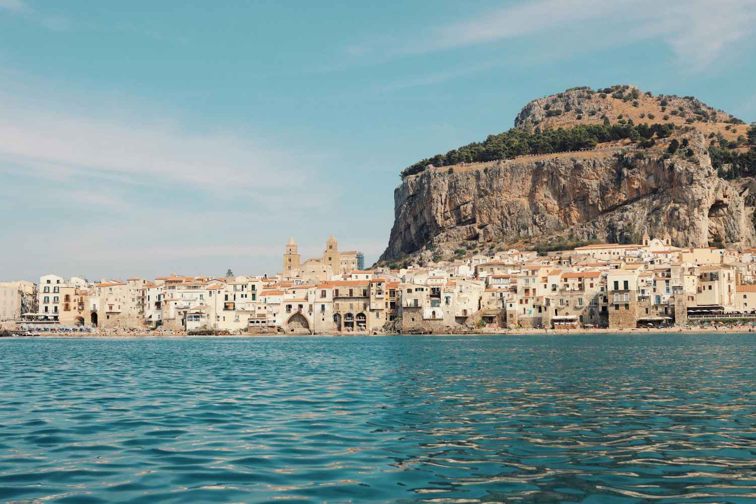 L’UE dévoile un plan sans précédent pour ses îles et côtes contre le dépeuplement et la crise climatique