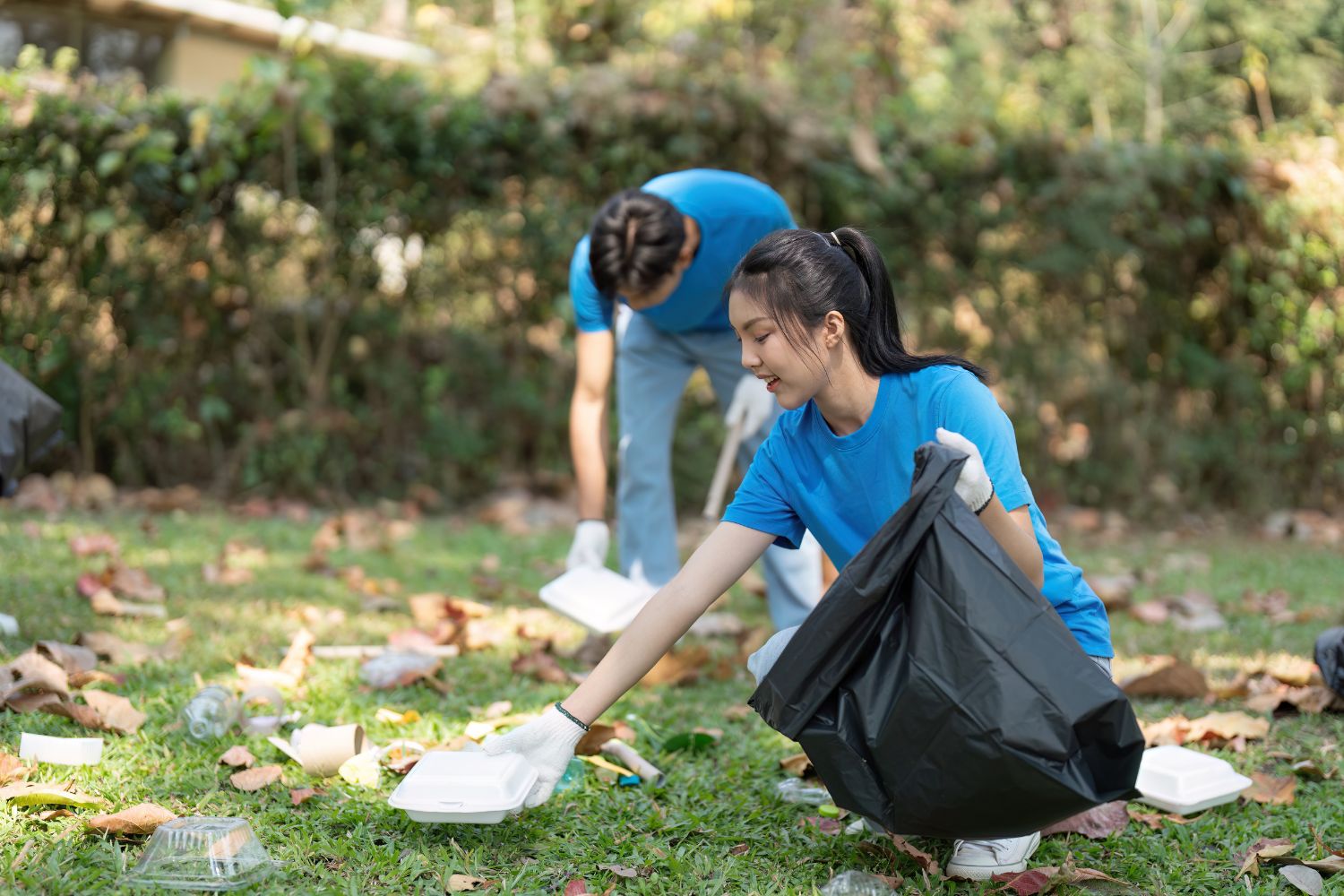 Le côté caché de la collecte des déchets sur la plage et en forêt : utile, mais évitez ces erreurs