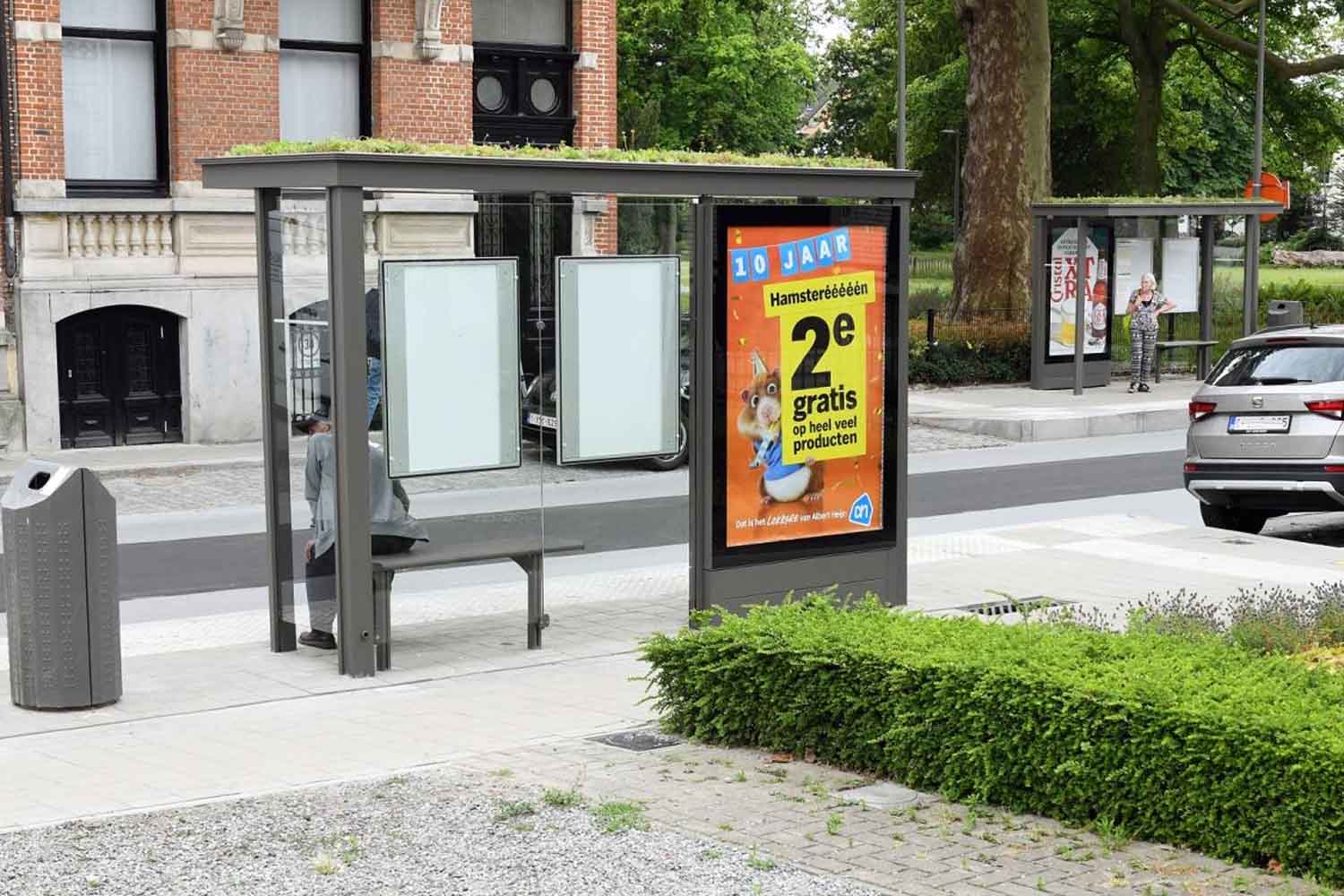 Eau de pluie récupérée sous les abribus pour nettoyer les rues de la ville : est-ce possible ?
