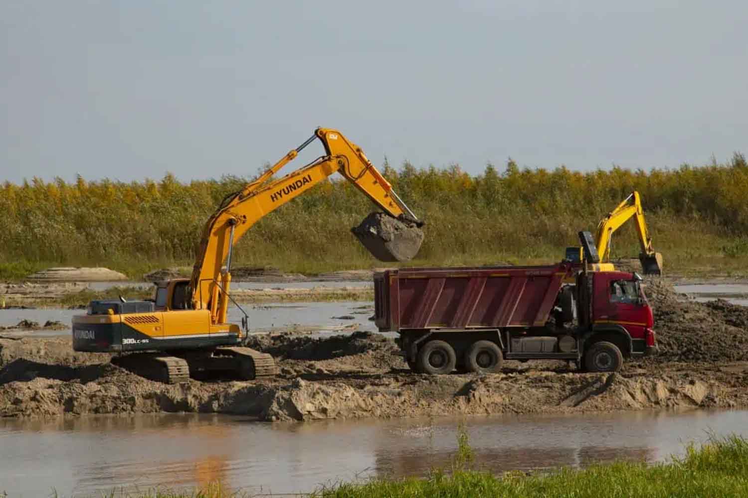 Les rivières manquent de sable : notre soif de ciment les affaiblit et les rend plus vulnérables.